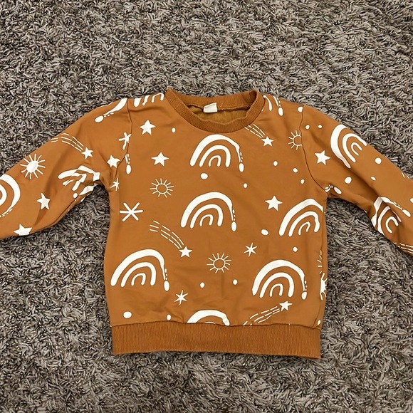 Mustard Brown and white rainbow and shooting star outfit - Picture 5 of 5